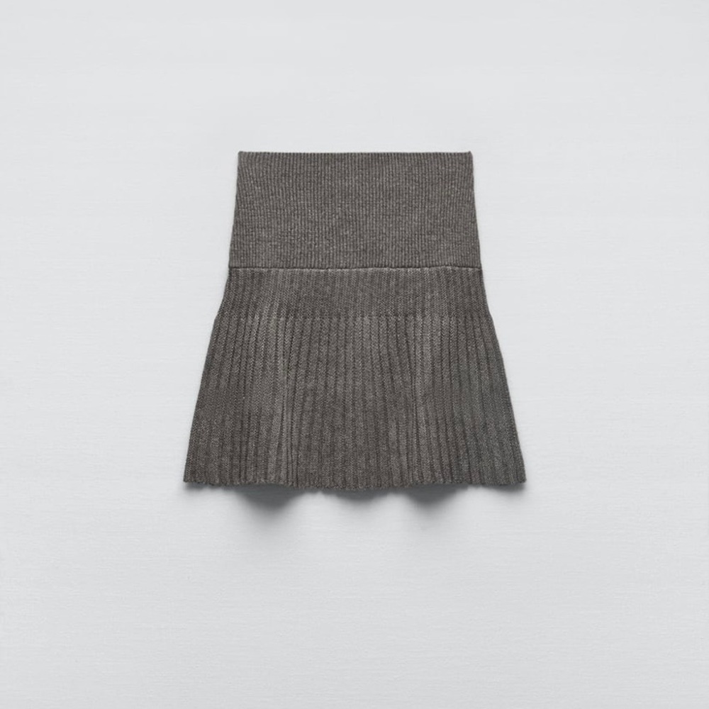 Zara Gray Ribbed Skirt Set - Picture 2 of 5